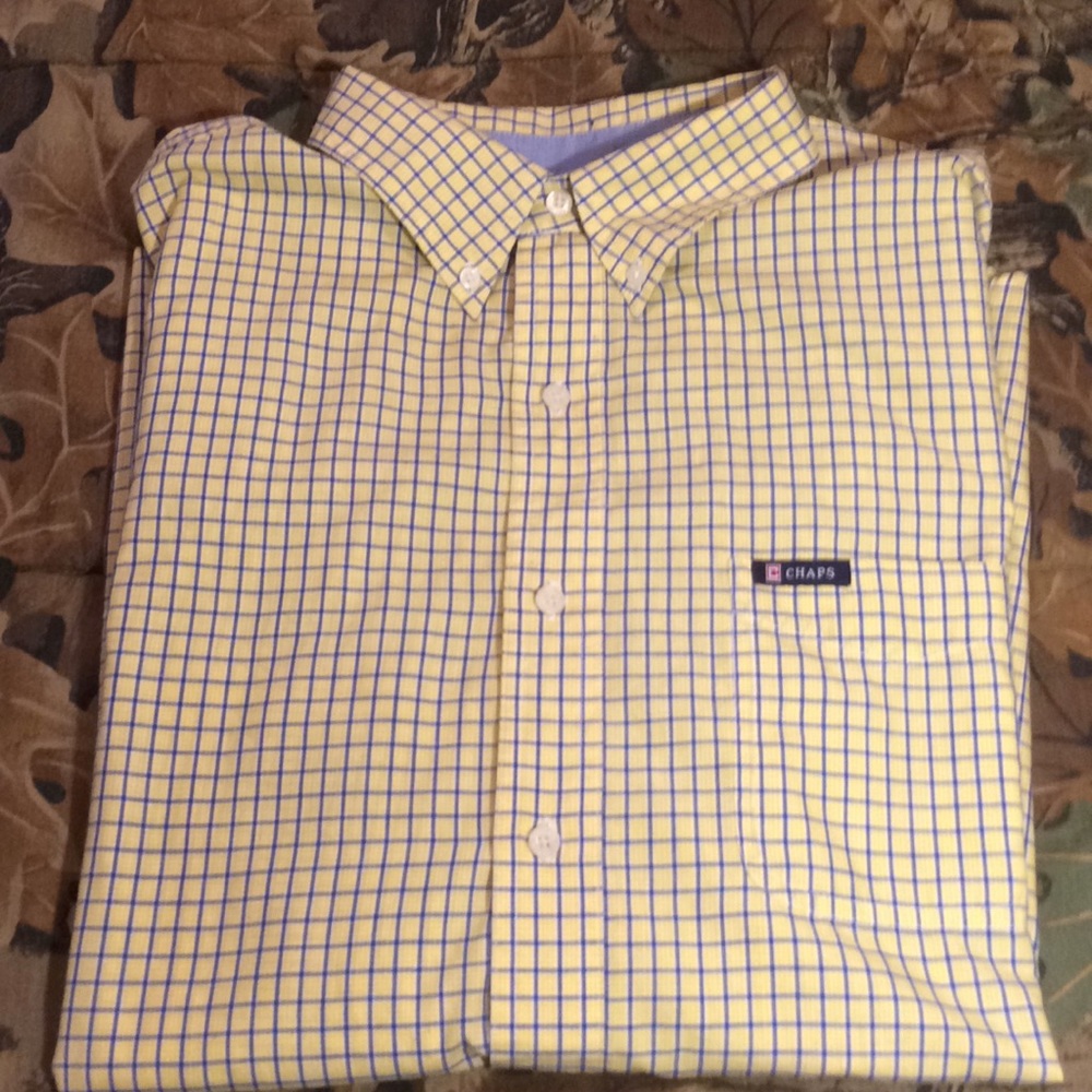 Chaps button down like new